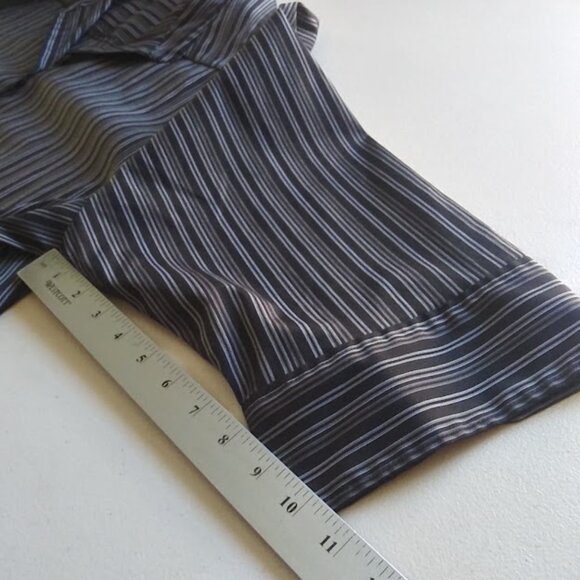 DCC woman's size 3X black, white and gray striped top - Picture 8 of 14